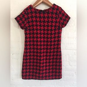 Xhilaration Black And Red Houndstooth Short Sleeve Mini Dress. Size M